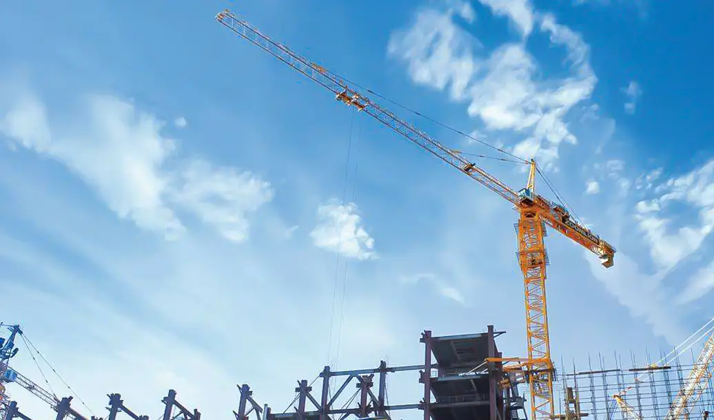 Zoomlion luffing crane L100 product image