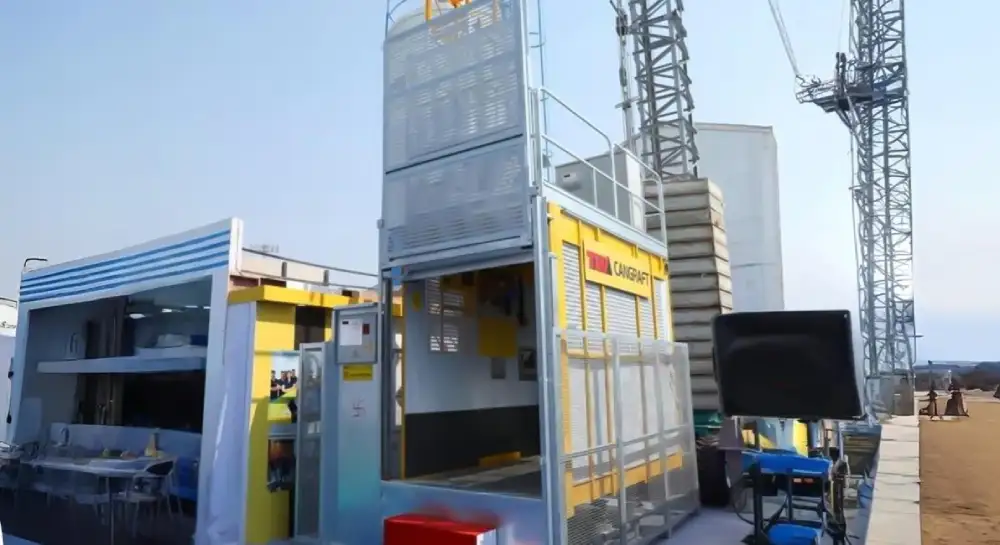 Passenger hoist equipment image