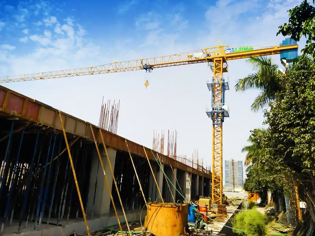 Tower cranes for sale product image